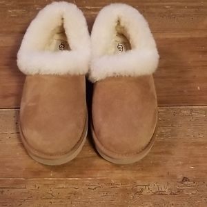 Ugg slip'ons size 9